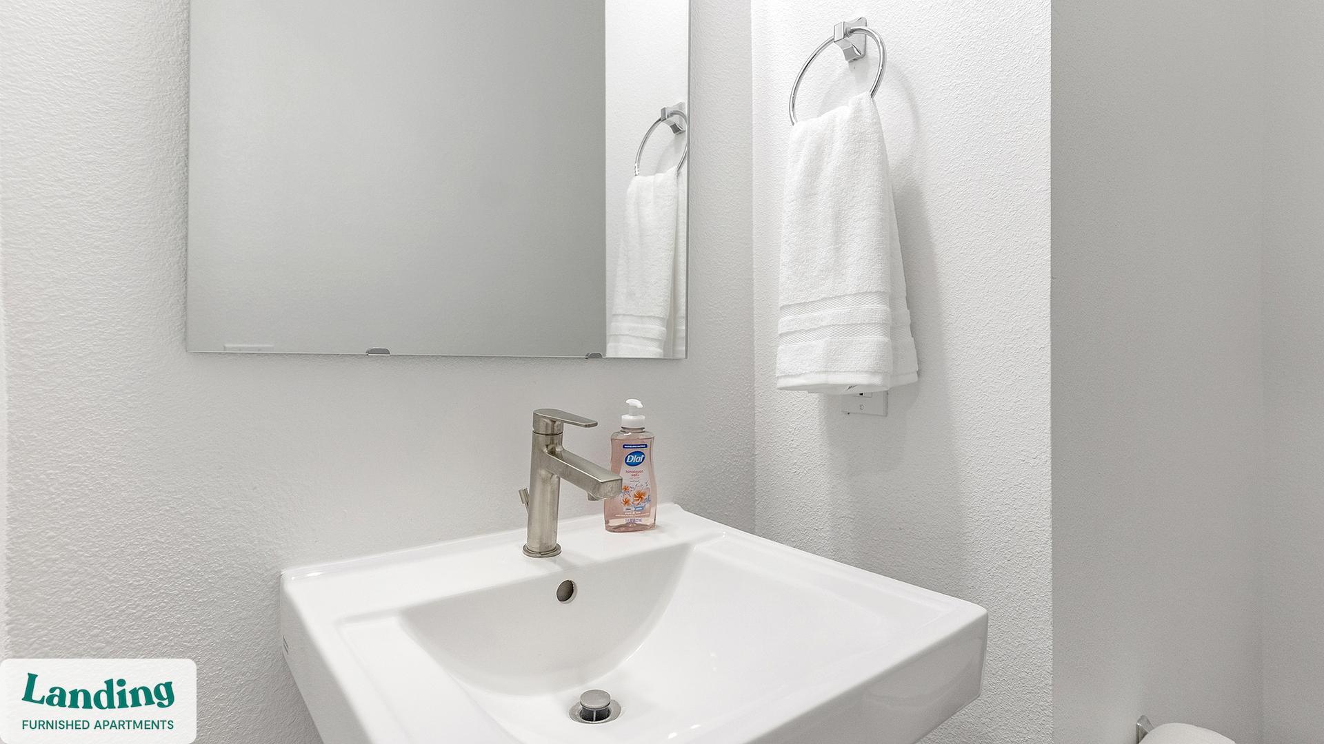 Building Photo - 515 Corso Ln