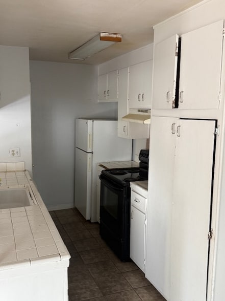 Building Photo - 5810 Walerga Rd