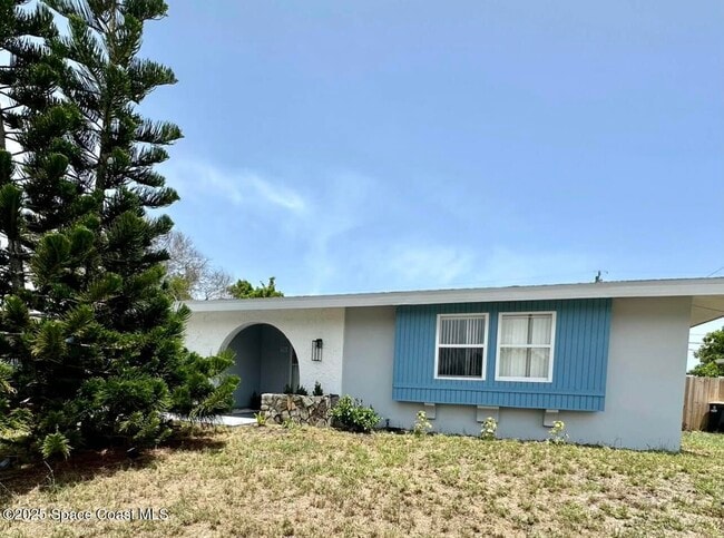 Primary Photo - 746 Bianca Dr NE