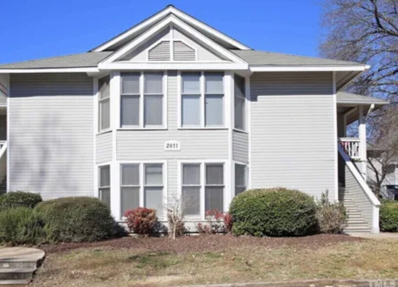 Primary Photo - 2811 Edridge Ct