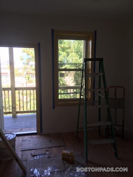 Building Photo - 20 Winthrop St