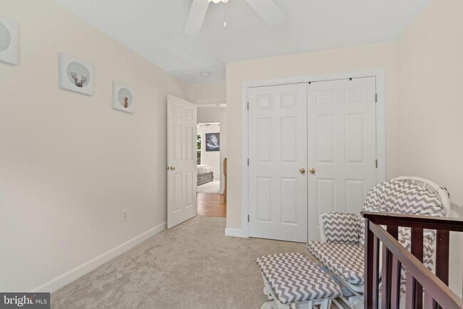 Building Photo - 10009 Puritan Way