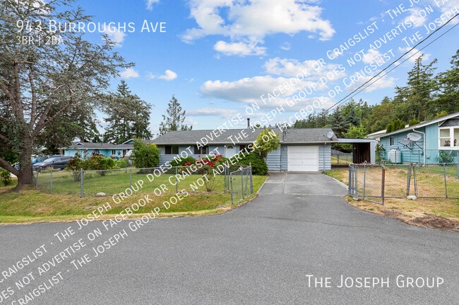 Building Photo - 943 Burroughs Ave