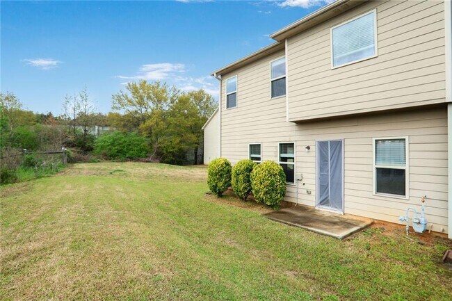 Building Photo - 2528 Morgan Chase Dr
