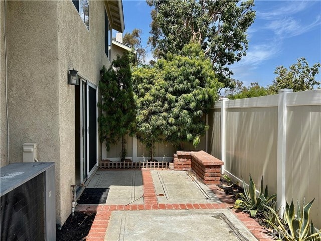 Building Photo - 21082 Berry Glen