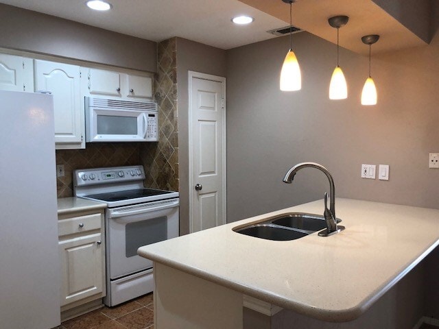 Building Photo - 7350 Kirby Dr