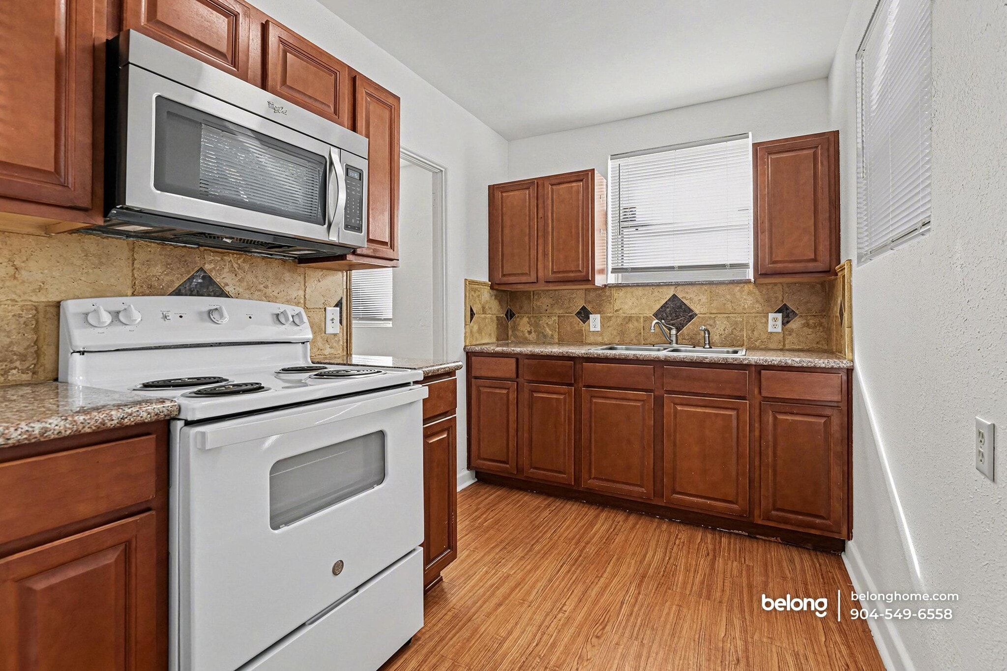 Building Photo - 4813 Post St