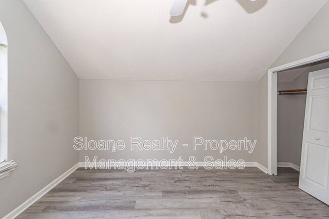 Building Photo - 458 Planters Trace Dr