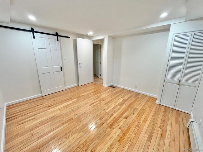 Building Photo - 103 Bennett Ave