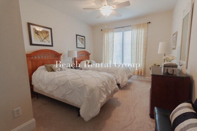 Building Photo - 2180 Waterview Dr
