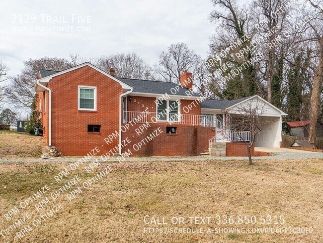 Building Photo - 2129 Trail Five