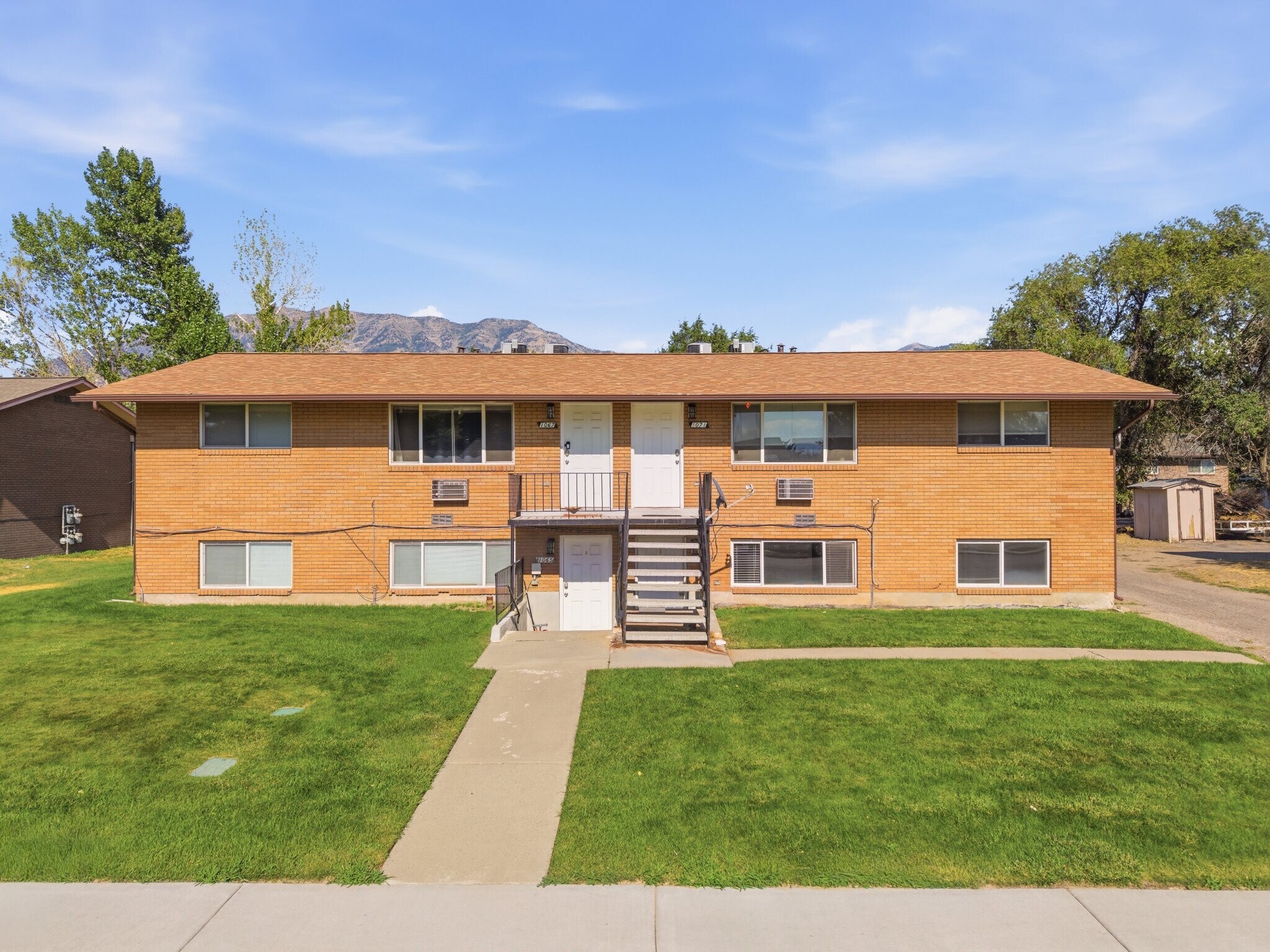 Building Photo - 1069 S 80 E