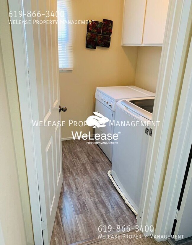 Building Photo - 2530 Falcon Valley Dr