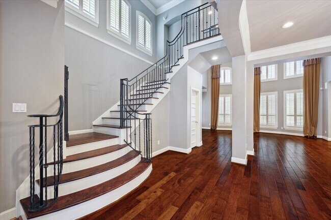 Building Photo - 5312 Fayette St