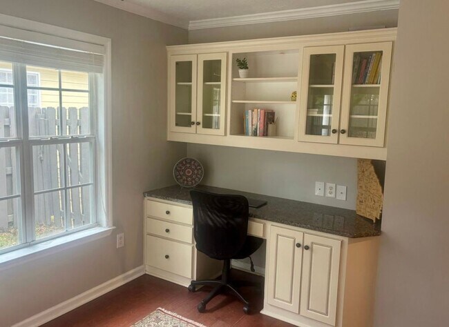 Building Photo - Available Now In Riverwood Plantation!