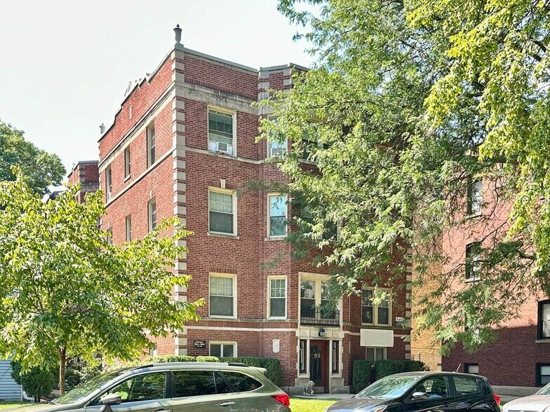 Primary Photo - 912 Crain St