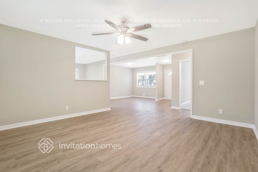 Building Photo - 3187 Flamingo Dr