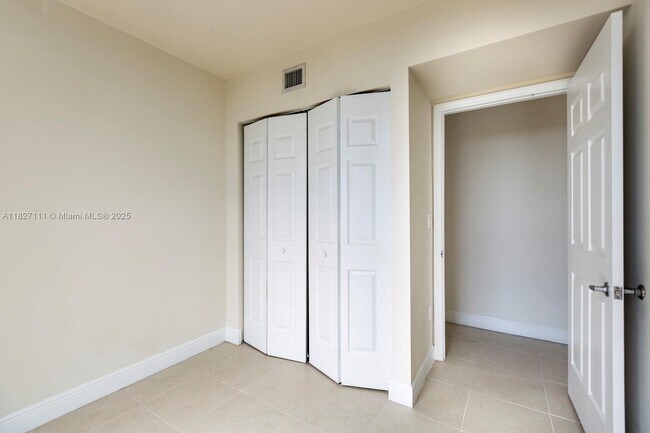 Building Photo - 2350 SW 27th Ave