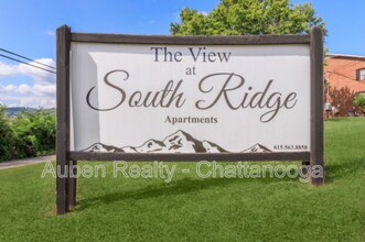 Building Photo - 112 S Ridge Dr