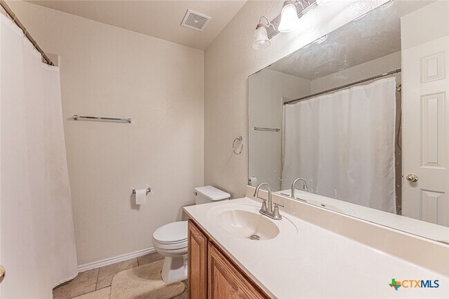 Building Photo - 514 Prospector Trl