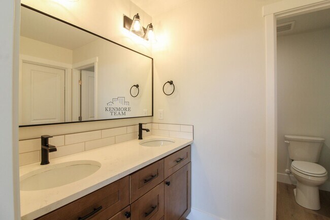 Building Photo - New Construction! 3 Bed/2.5 Bath in Pasco