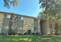 Building Photo - 2092 Jefferson Ave