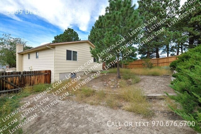 Building Photo - 5559 Descanso Cir E