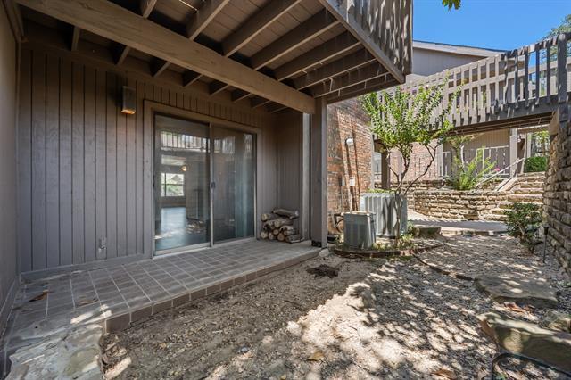 Building Photo - 1533 Signal Ridge Pl