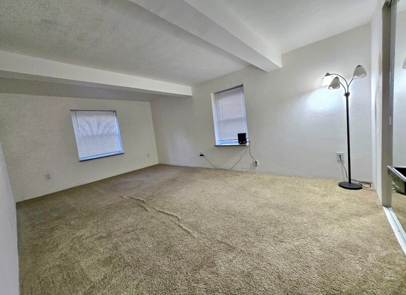 Upstairs Bedroom - 2612 Louisiana Ave