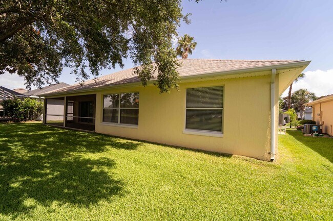 Building Photo - 957 Windward Way