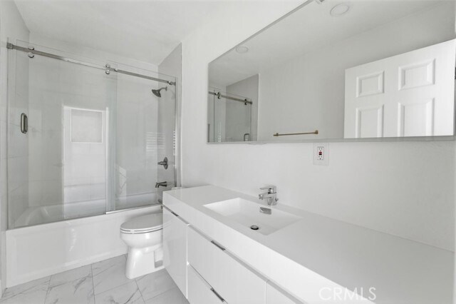 Building Photo - 709 Warren Ln