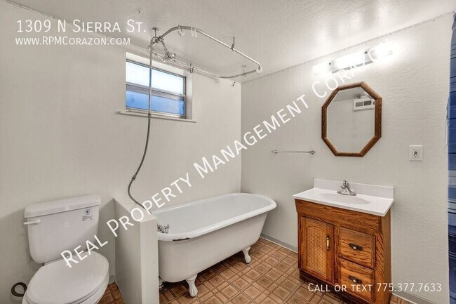 Building Photo - 1309 N Sierra St