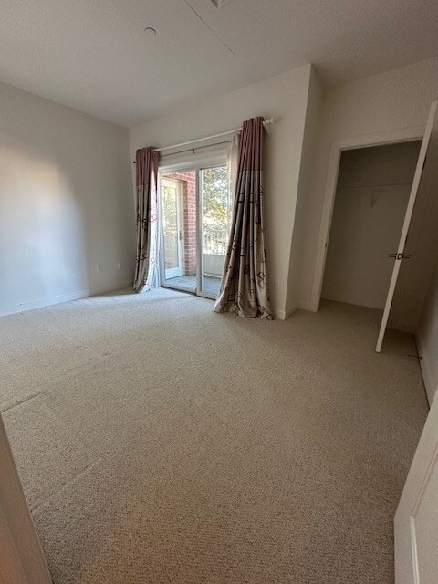 Building Photo - 629 Hammond St