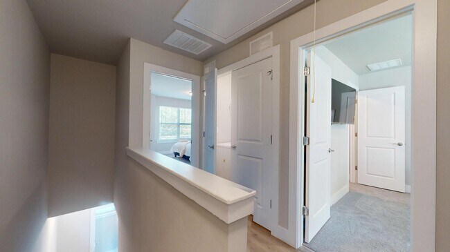 Building Photo - 4110 Salient St