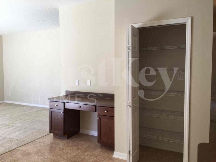 Building Photo - 5457 Gemgold Ct
