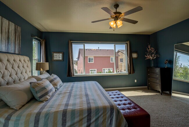 Building Photo - 7868 Renegade Hill Dr