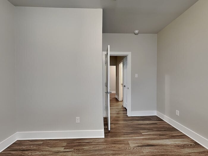Building Photo - 1439 Marvin Gardens