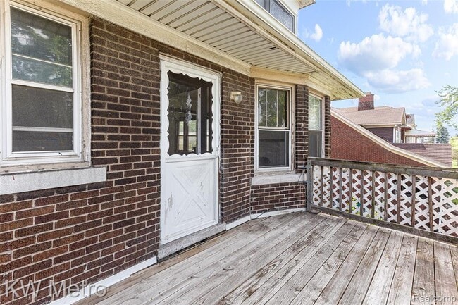 Building Photo - 1076 N Rademacher St