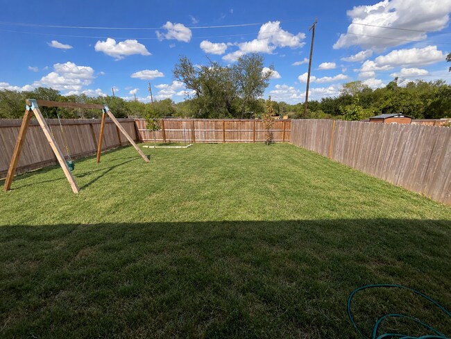 Building Photo - 5731 Falcon Pt