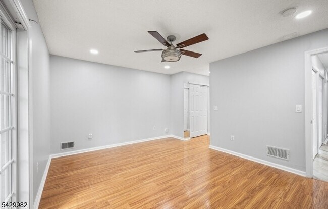 Building Photo - 3702 Riddle Ct