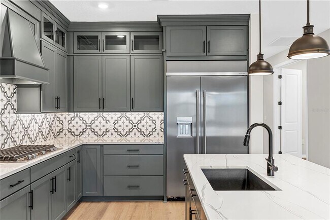 Building Photo - 8123 Fenton St