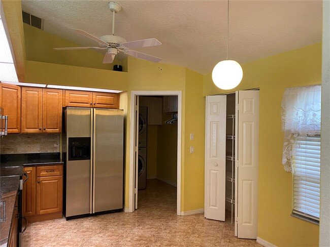 Building Photo - 1612 Atwater Dr