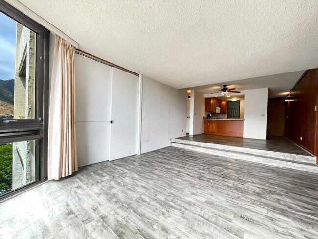 Primary Photo - Panoramic Views from Hawaii Kai Condo