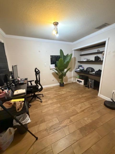 Building Photo - 15061 Norfolk Ln