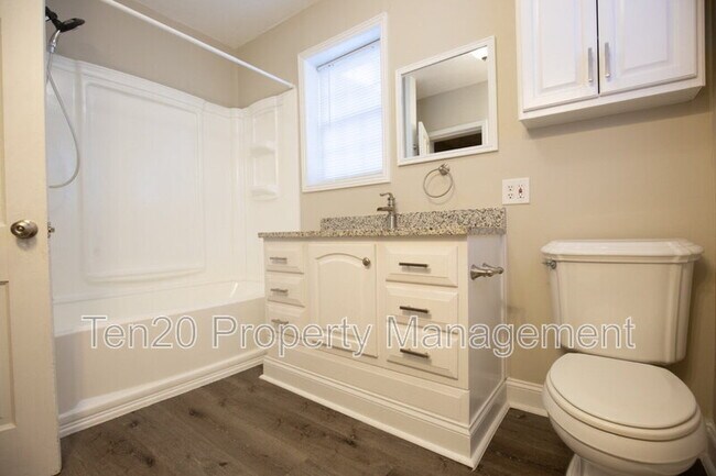 Building Photo - 3615 Phelts Dr