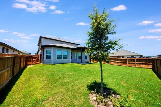 Building Photo - Beautiful Home Now Available in Orchard Pa...