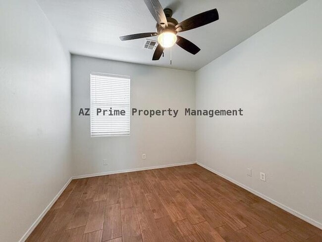 Building Photo - 6919 S 37th Glen