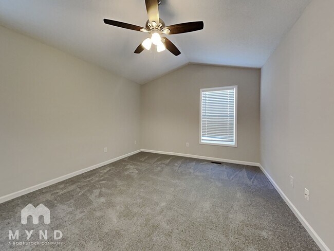 Building Photo - 832 St Andrews Pl