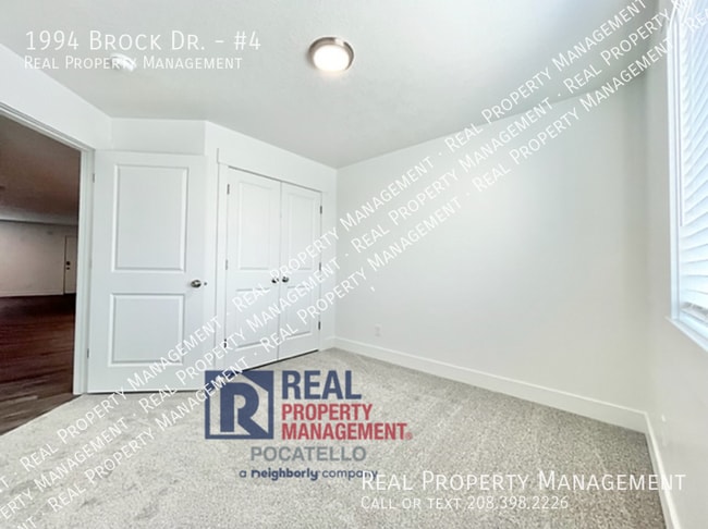 Building Photo - 1994 Brock Dr