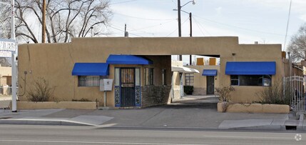 Building Photo - 4600 Central Ave SW